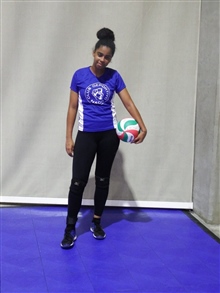 Aura Barinas, de Voleibol Naco a la NCAA