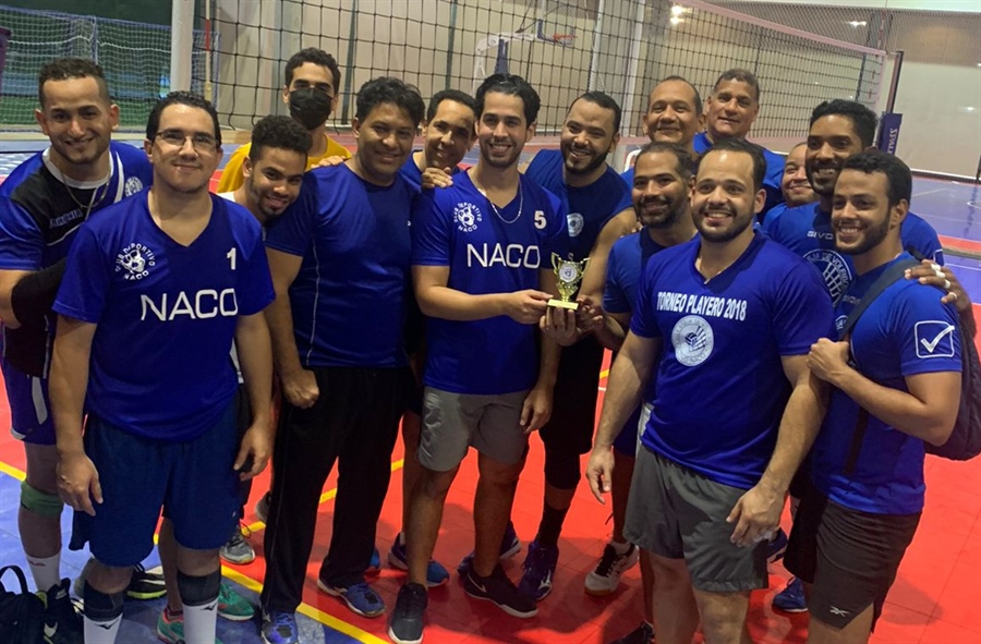 Liga Añejo Activo de Voleibol y Equipo la Yuca Dividieron