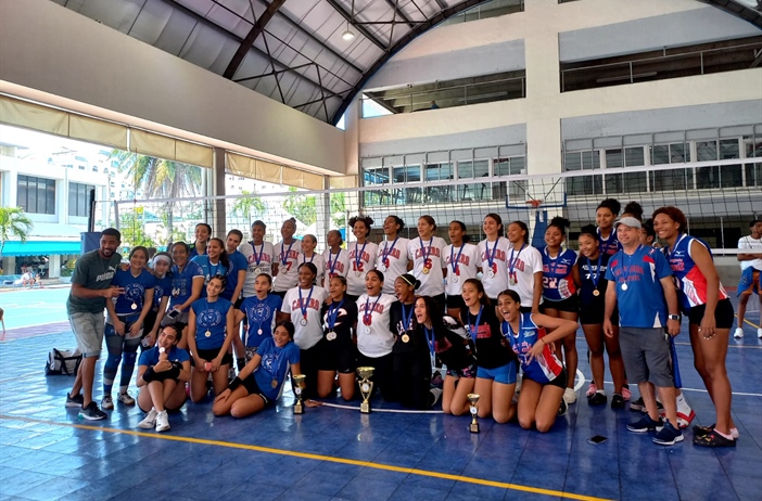 En Final de Infarto Calero se Impuso al Club Naco en Voleibol