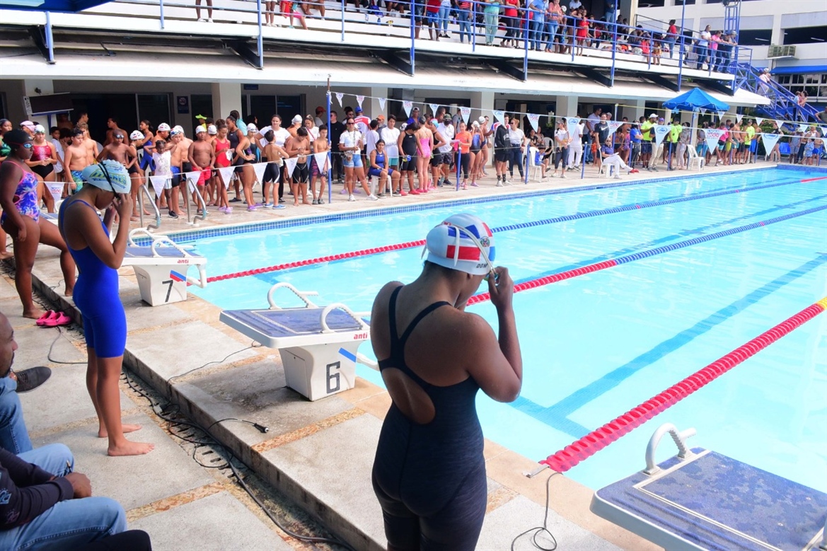 Con Gran Asistencia se Hizo Primer Control de Piscina Corta 2022