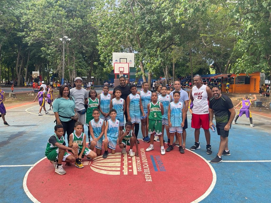 Minibasket en gran jornada en el Torneo Distrital