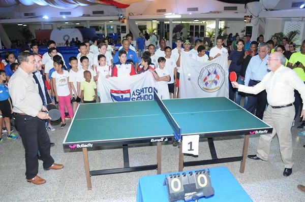 Inauguran IV Clásico Mario Álvarez Soto en el Club Deportivo Naco