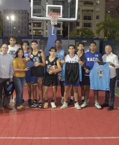 Liga Desarrollo de Baloncesto viaja a Colombia