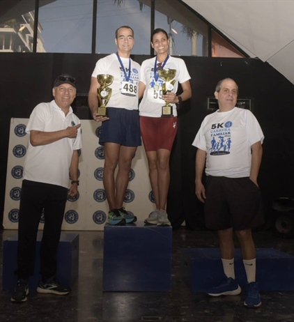 Jenny Suero y Andrés Núñez se imponen en Carrera 5k