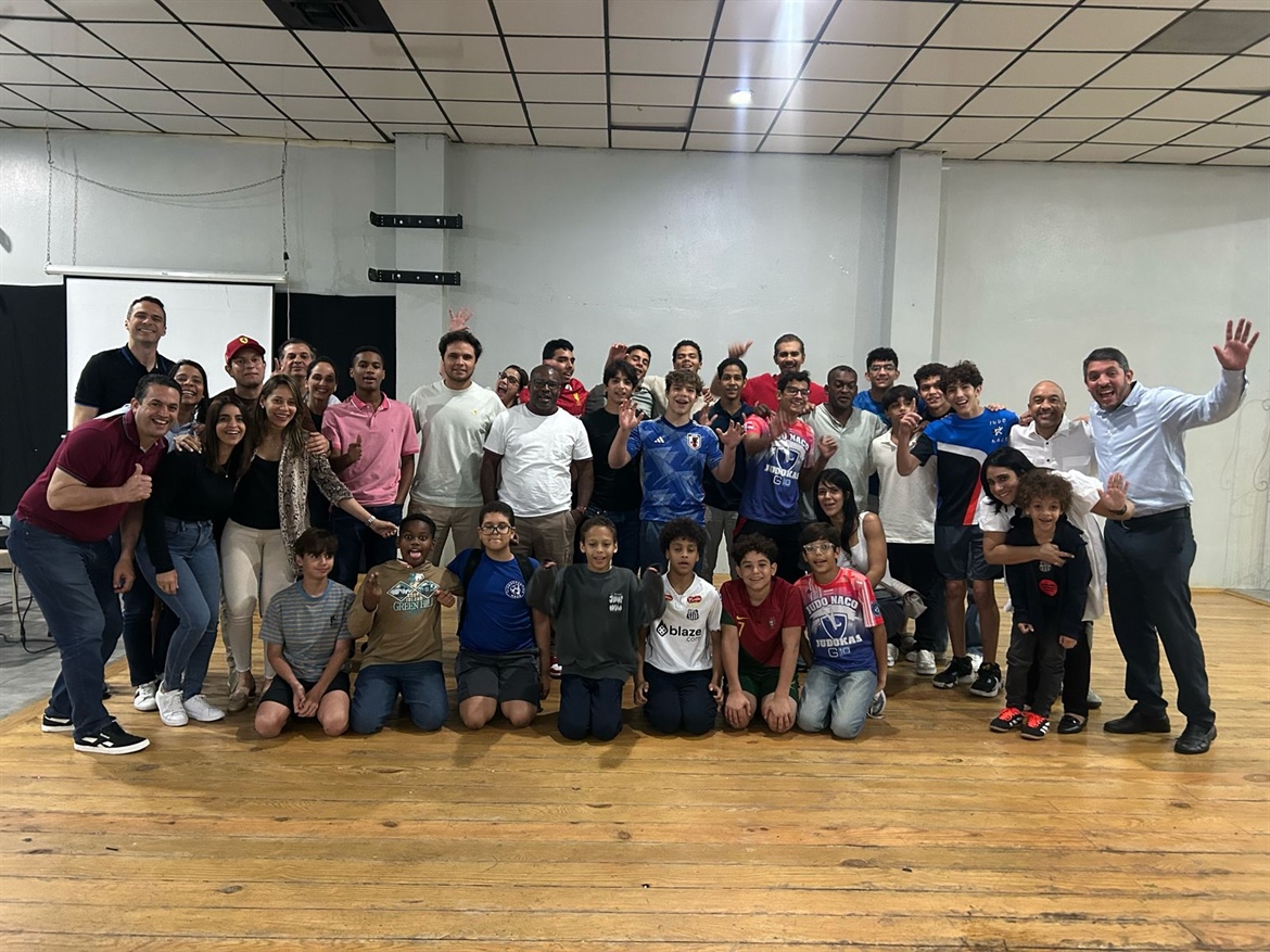 Judo Naco celebra actividad en Día Internacional contra el Bullyng