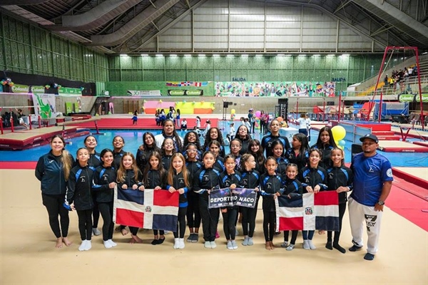 Club Naco arrasa en la Copa Internacional en Medellín con 72 medallas
