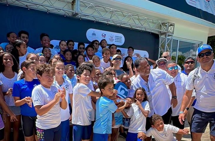 Delfines del Naco ganan el Campeonato de Natación del Distrito Nacional...