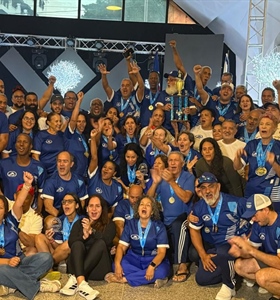 Delfines Master se imponen en XVIII Invitacional Internacional