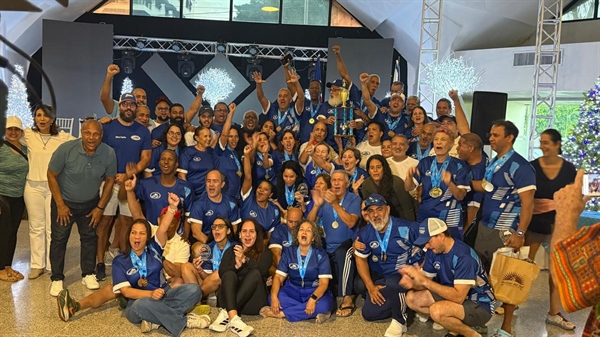 Delfines Master se imponen en XVIII Invitacional Internacional !!