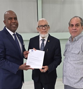 Club Deportivo Naco entrega informe financiero al Consejo Electoral