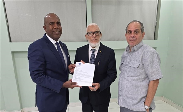 Club Deportivo Naco entrega informe financiero al Consejo Electoral