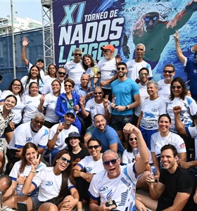 Delfines Master se coronaron Campeones de XI Torneo Nados Largos