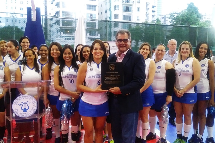 Club Naco inaugura torneo voleibol empresarial femenino