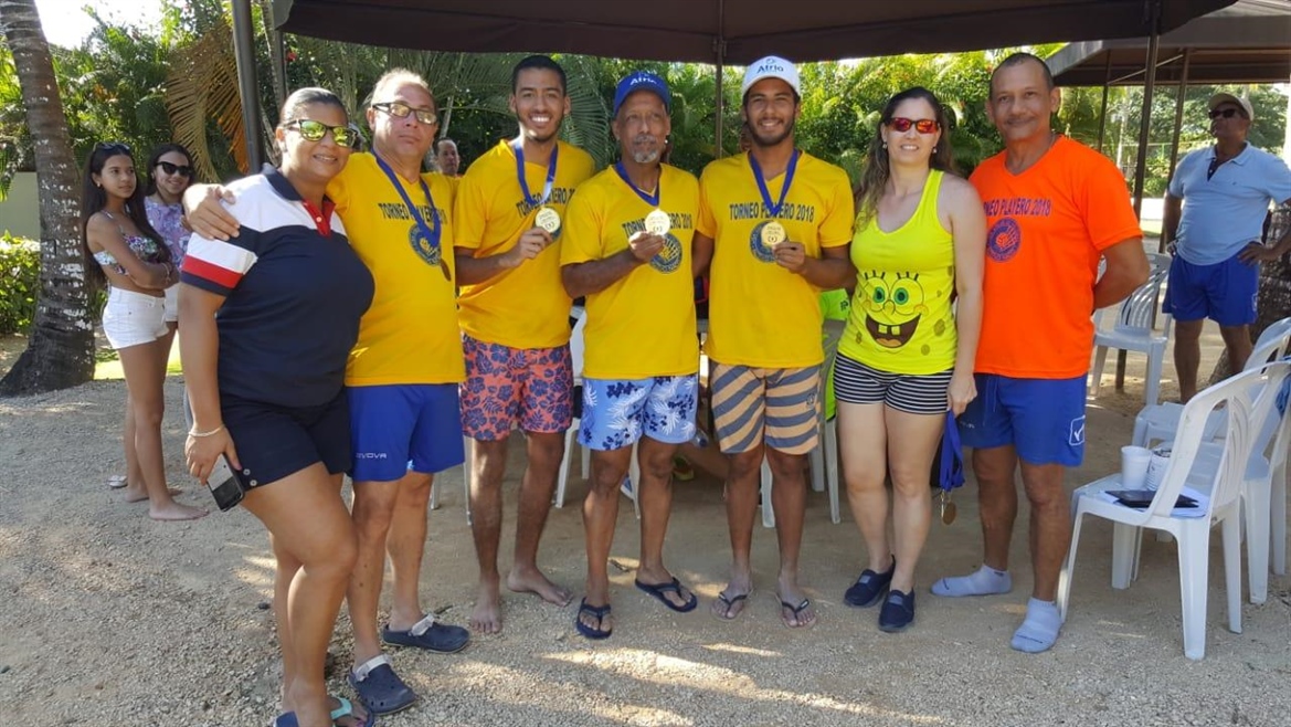 La Liga Añeja de Voleibol Activo Naco concluyó Torneo Playero 2018