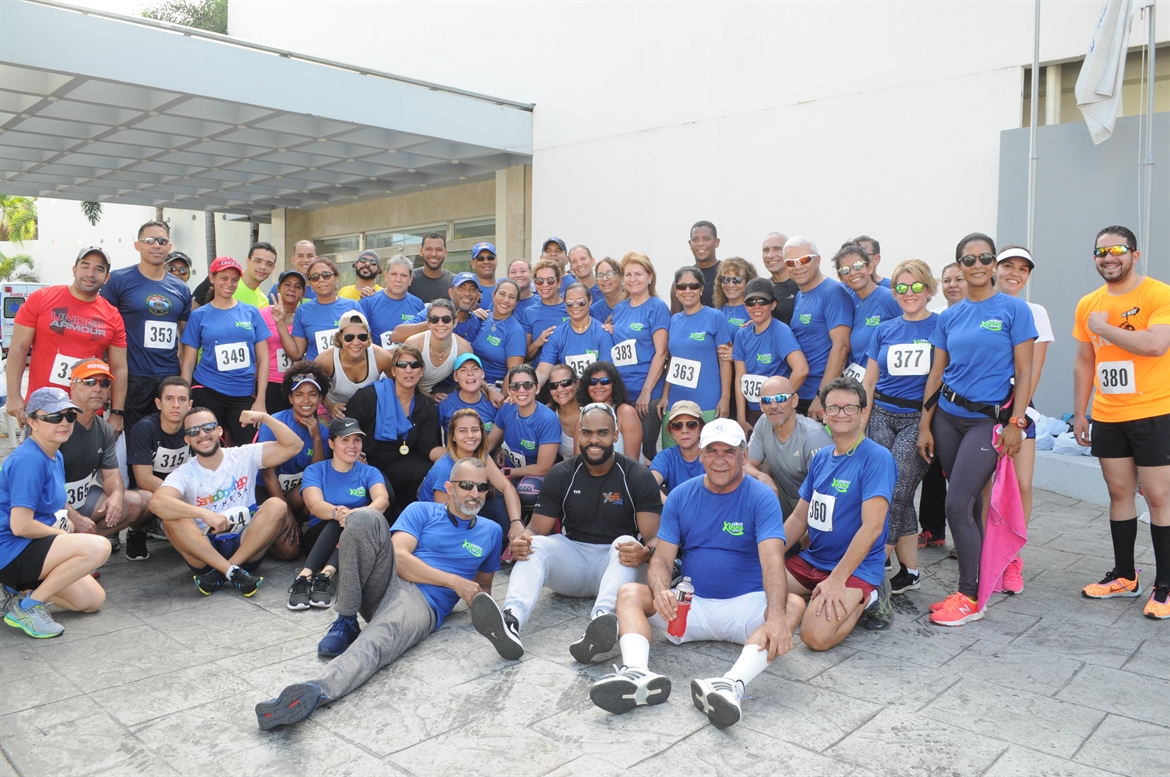 Ildelisse Patiño y Ross García conquistaron Maratón Naco Xtreme dentro del 60 aniversario
