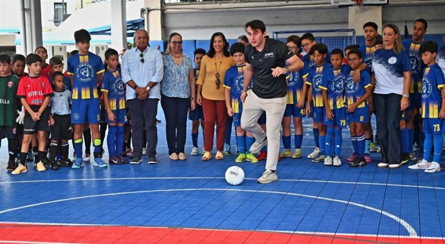 Club Naco se destaca en apertura de la X Copa de Futsal 2026