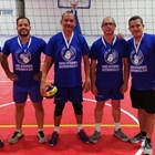 Guloyas Ganaron Copa Independencia de Voleibol Master