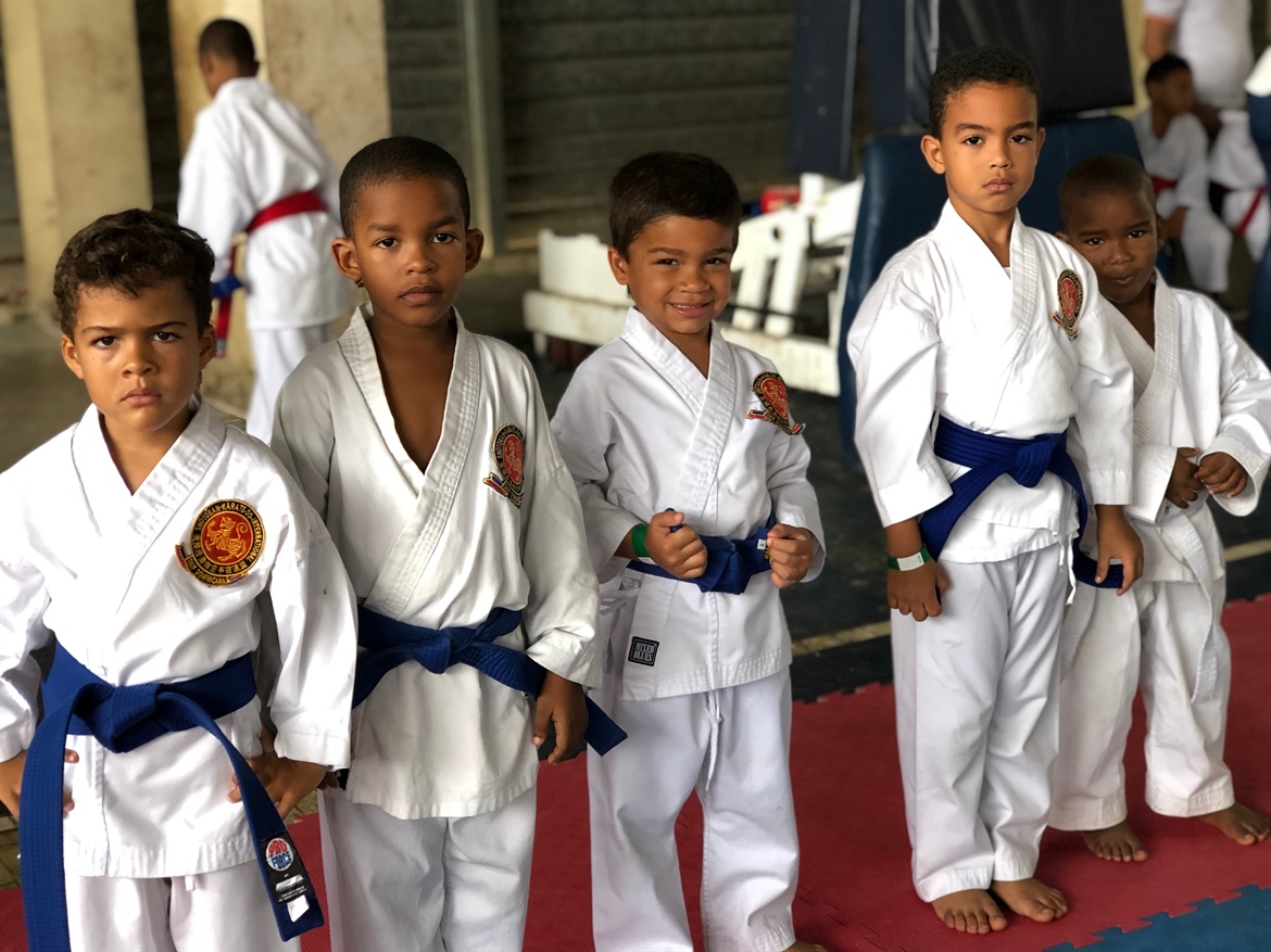 Karatecas Naqueños se Destacaron en Torneo de ASOKASADO