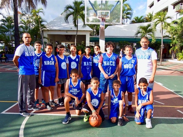 Club Deportivo Naco y Club Mauricio Báez Dividieron en Baloncesto