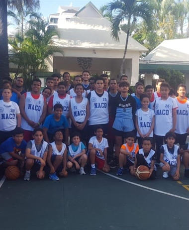 Club Naco y Colegio Cicret Intercambiaron en Baloncesto